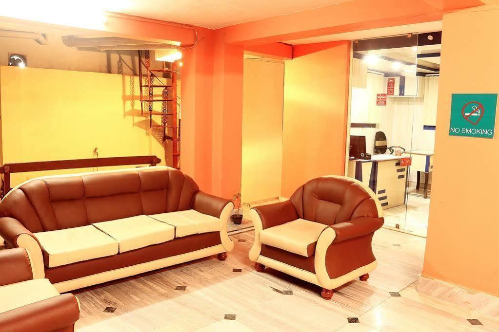 Super Hotel O Tagore Park Ruby Road Kalkutta Kültér fotó